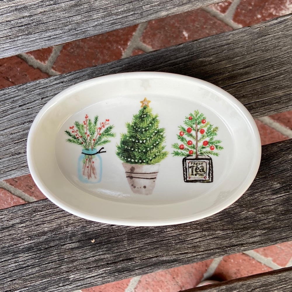Lori siebert creative coop Christmas plaid soap dish